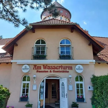 Am Wasserturm Гостевой дом