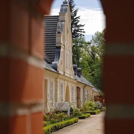 Πανσιόν Am Wasserturm Bad Muskau